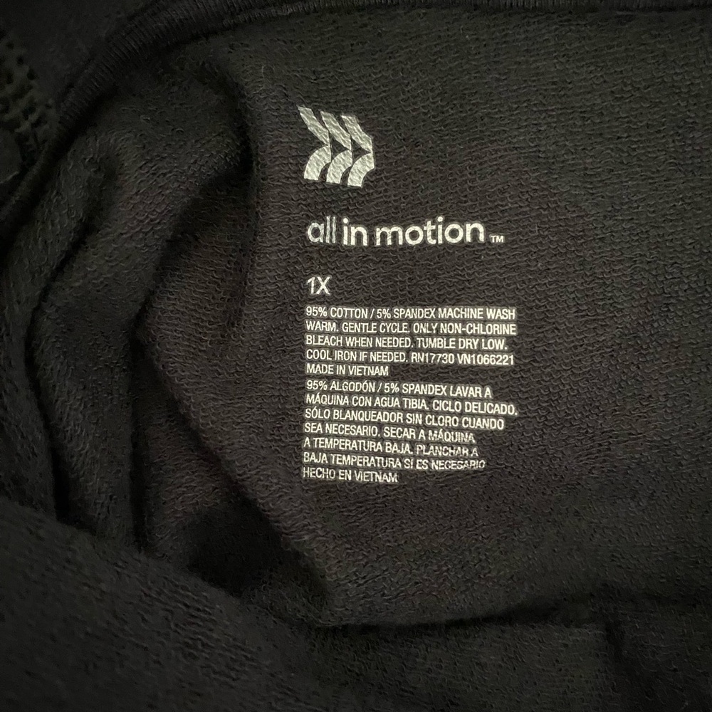 All In Motion Women's Plus Size Black Pullover Hoodie NWT Size 1X - Picture 7 of 7